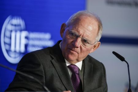 Suddeutsche Zeitung: «Ο Σόιμπλε θέλει Ευρωπαϊκό Νομισματικό Ταμείο»