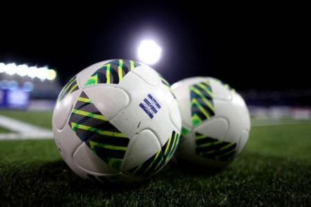 Αγωγή της NOVA κατά της Super League