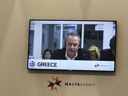 Μπασκόζος: Κοινή δράση για ένταξη γενοσήμων στη θεραπεία του AIDS