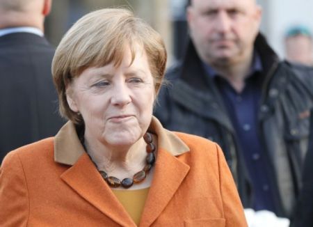 Η Μέρκελ δεν «βλέπει» άλλες αποχωρήσεις κρατών από την ΕΕ