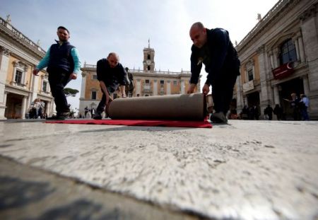 Δρακόντεια μέτρα ασφαλείας στη Ρώμη μετά το χτύπημα στο Λονδίνο