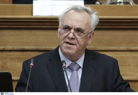 Δραγασάκης: Να ενισχυθεί ο ρόλος των συνεταιριστικών τραπεζών