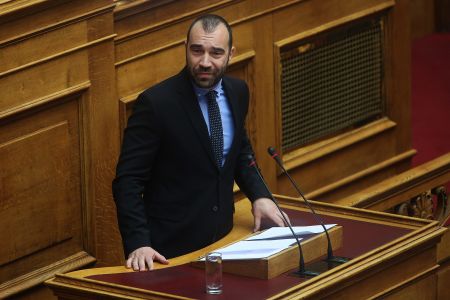 Χρυσαυγίτης βουλευτής απειλεί να γκρεμίσει το μουσείο Μπελογιάννη