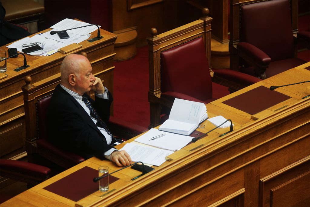 Παπαδημητρίου: Αναξιόπιστες οι έρευνες της ΓΣΕΒΕΕ για τα λουκέτα