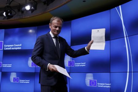 Τουσκ σε Βρετανία: Μας λείπετε ήδη, ευχαριστούμε και αντίο