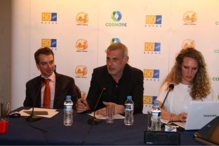 Ο δήμος Πειραιά «εκπαιδεύει» ψηφιακά τους ηλικιωμένους