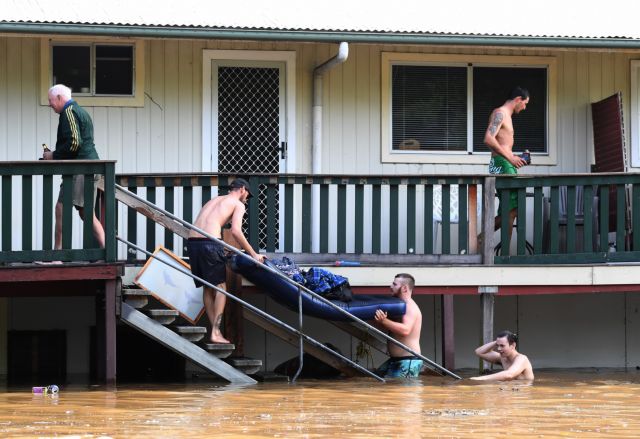 Πλημμύρες σαρώνουν την ανατολική Αυστραλία
