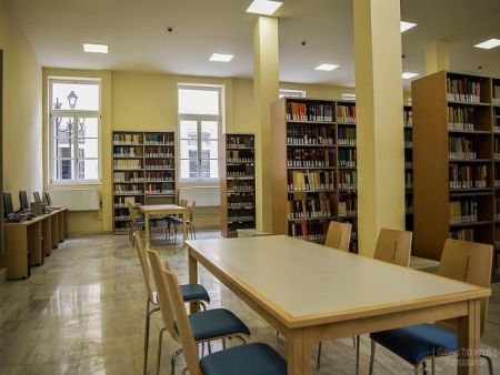 Στο ιστορικό κτίριο του Παλαιού Χημείου η νέα βιβλιοθήκη της Νομικής