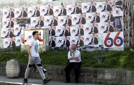 Σερβία: Στις κάλπες οι πολίτες για την εκλογή προέδρου