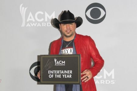 ΟΤζέισον Αλντιν μεγάλος νικητής  στα βραβεία Ακαδημίας Κάντρι Μουσικής