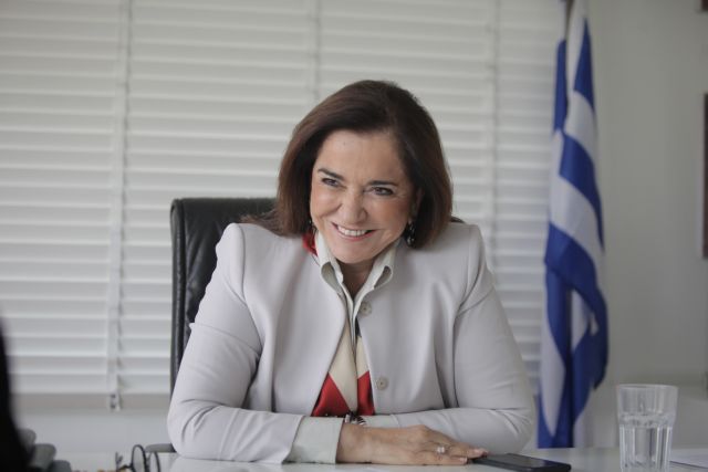 Ντόρα Μπακογιάννη: «Κάτι σάπιο υπάρχει στην ιστορία με τα F-16»