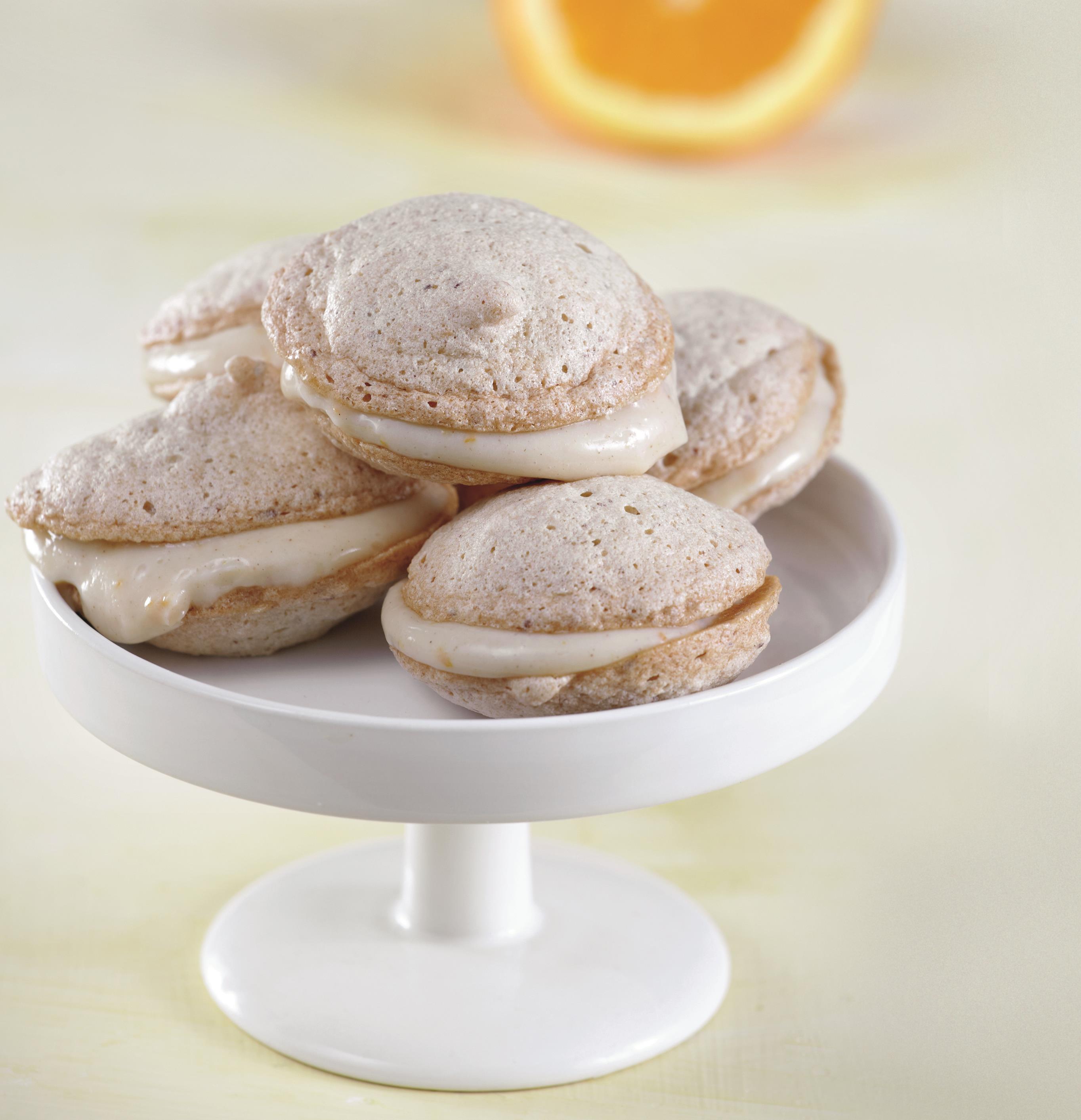 Μακαρόν με κρέμα πορτοκαλιού και κανέλας