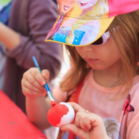 Πασχαλινά bazaars και εκδηλώσεις για καλό σκοπό