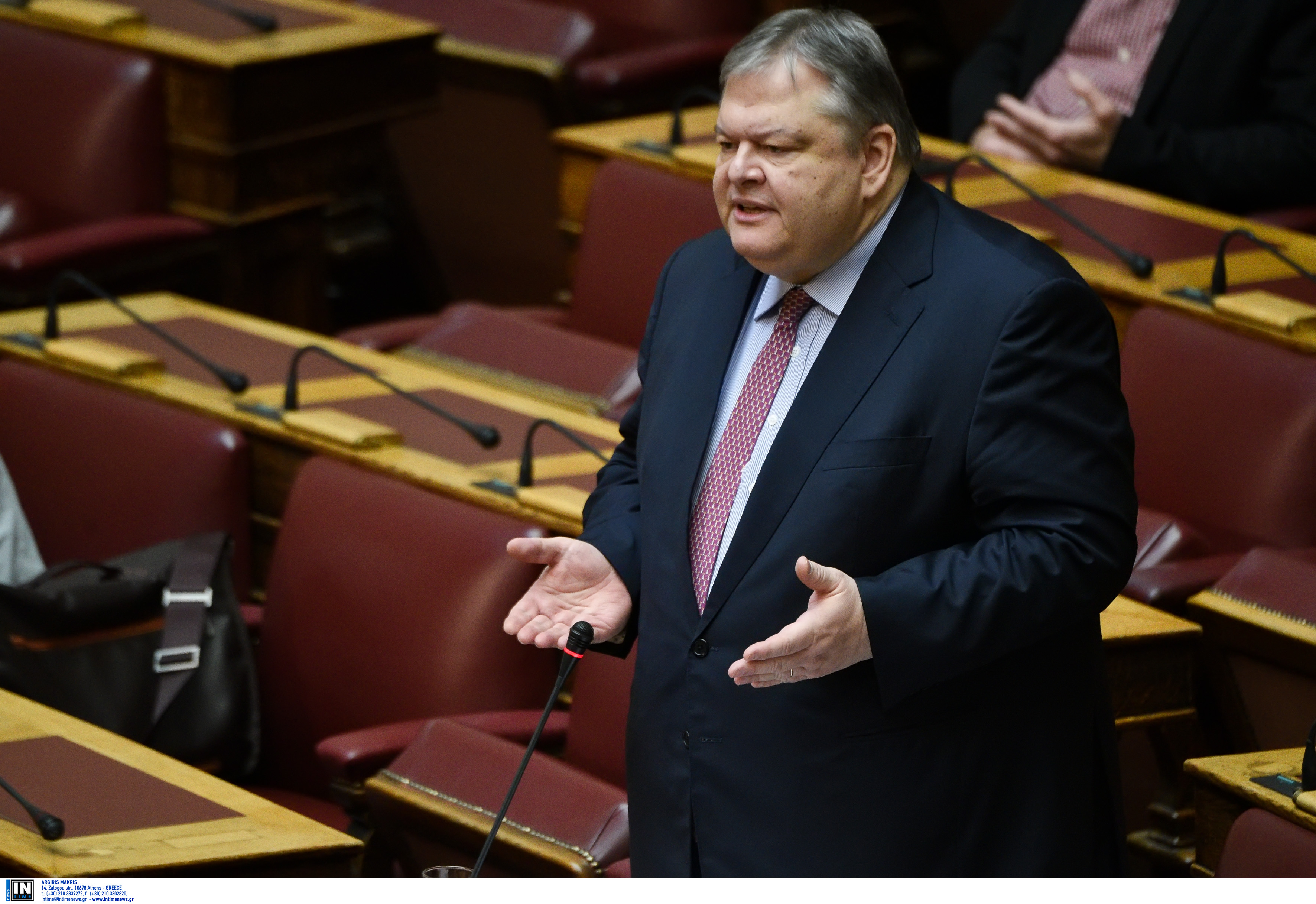 Βενιζέλος: Οι δανειστές «παίζουν» με την κυβέρνηση για το χρέος