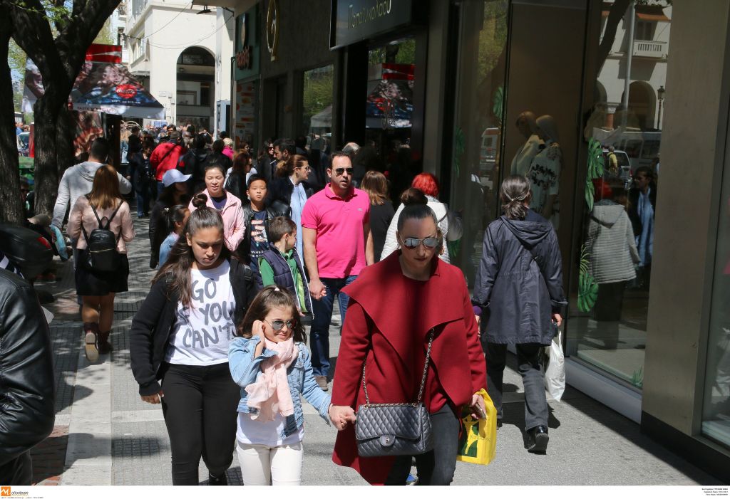 Η ΕΣΕΕ αποκαλύπτει την απόφαση για τις Κυριακές και προσφεύγει στο ΣτΕ