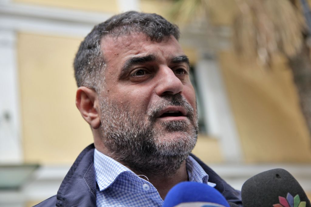 Φυλάκιση 8 μηνών στον Κ.Βαξεβάνη στη δίκη με τη σύζυγο Στουρνάρα