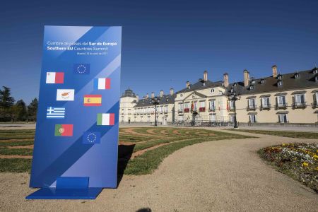 Πρόστιμο σε χώρες της ΕΕ που αρνούνται πρόσφυγες