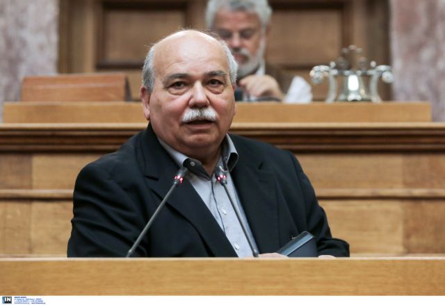 Βούτσης: Την Πέμπτη θα έχουμε απαντήσεις για τις τηλεοπτικές άδειες