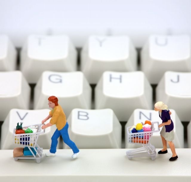 Ο πασχαλινός γολγοθάς των e-shops