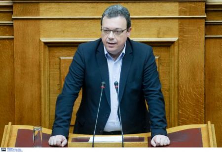 Ψηφίστηκε από ΣΥΡΙΖΑ και ΑΝΕΛ το νομοσχέδιο για τους δασικούς χάρτες