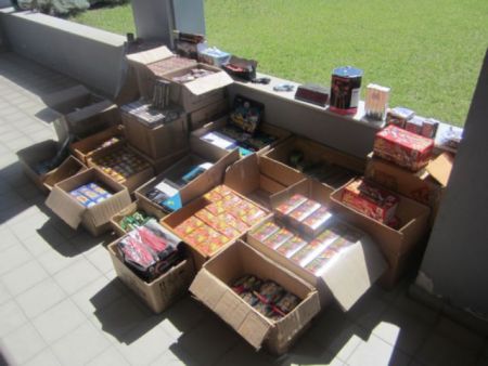 Λάρισα: Σύλληψη 60χρονου για διακίνηση βεγγαλικών