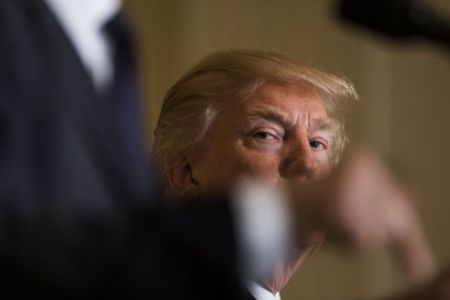 ΗΠΑ: 13 υγειονομικές παραβάσεις σε εστιατόριο του Τραμπ στη Φλόριντα