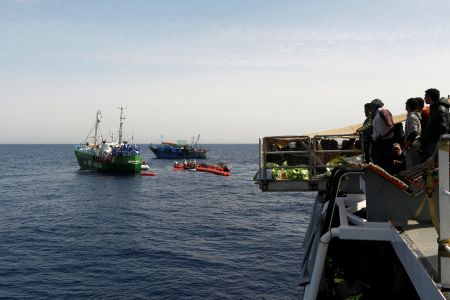 Έντεκα νεκροί, εκατοντάδες αγνοούμενοι σε δύο ναυάγια ανοιχτά της Λιβύης