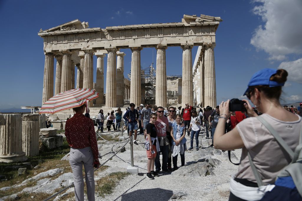 Αύξηση 41,1% στο ταξιδιωτικό ισοζύγιο το πρώτο δίμηνο του 2017