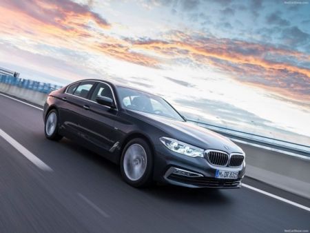45 χρόνια BMW σειρά 5: Βαυαρική υπεροχή
