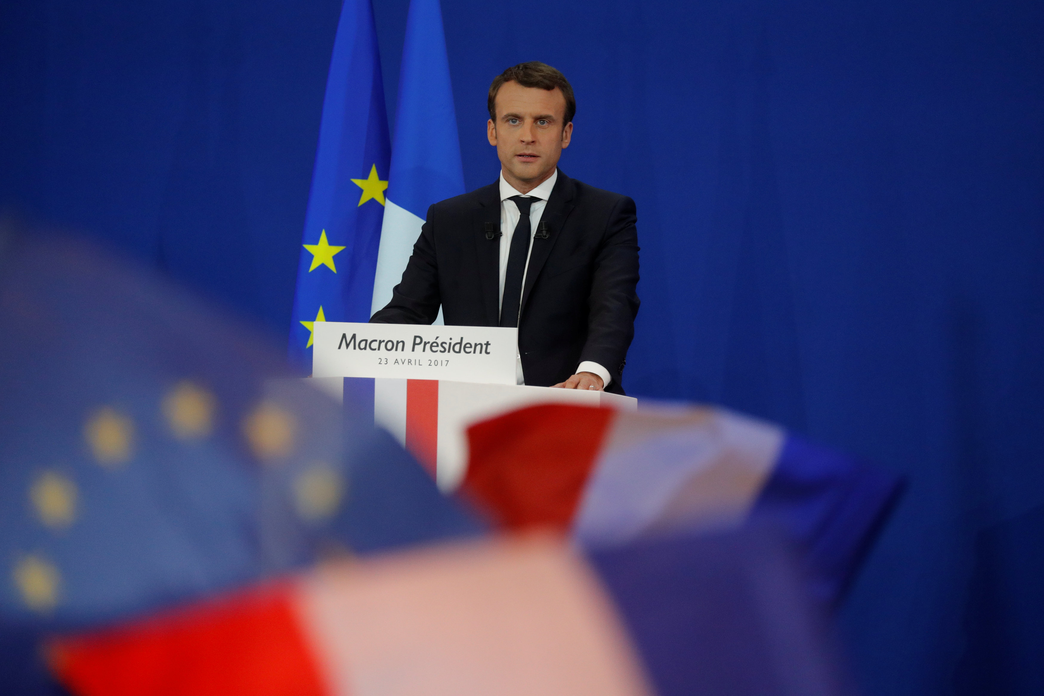 Προς την Προεδρία της Γαλλικής Δημοκρατίας ο Εμανουέλ Μακρόν – Στις 7 Μαΐου ο δεύτερος γύρος