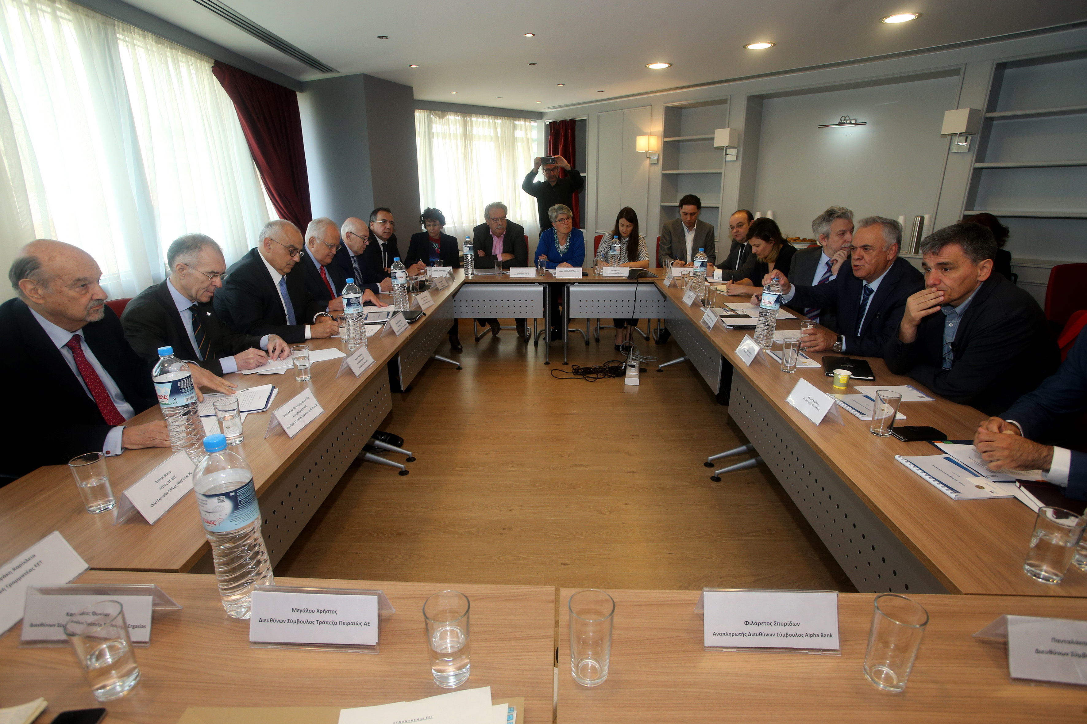 Μέχρι 15 Μαΐου θα έχουν ψηφιστεί όλα τα μέτρα της αξιολόγησης από τη Βουλή