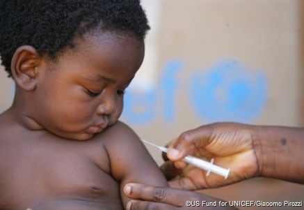 UNICEF: Εκατομμύρια παιδιά εξακολουθούν να μην λαμβάνουν σωτήρια εμβόλια