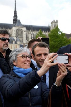 Ζακ Αταλί: «Ο Μακρόν είναι ο άνθρωπος της Λογικής»