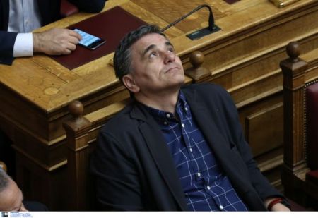 Τα 100 βήματα για να κλείσει το Μνημόνιο