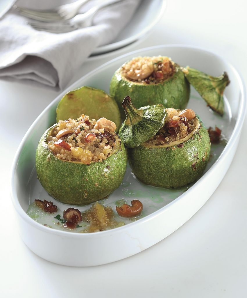Kολοκυθάκια γεμιστά με κινόα