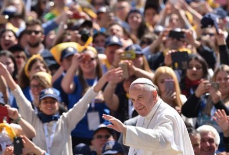 Έκκληση για σεβασμό των ανθρωπίνων δικαιωμάτων στη Βενεζουέλα απηύθυνε ο πάπας Φραγκίσκος