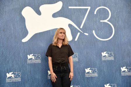 Κατέλ Κιγεβερέ: «Η αλληλεγγύη μπορεί να είναι μεταδοτική»