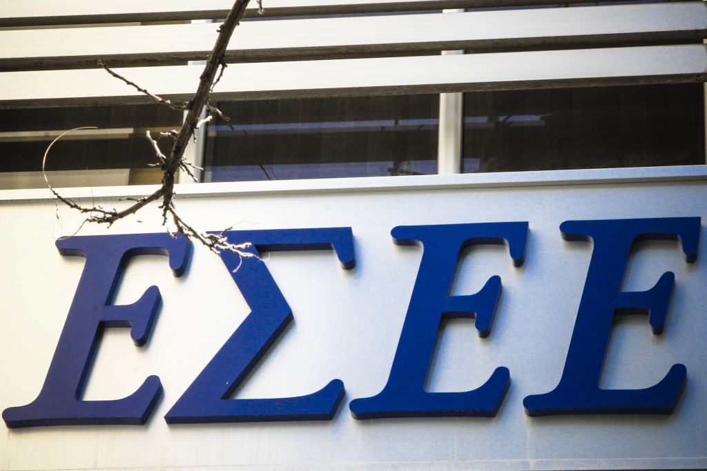 ΕΣΕΕ-ΓΣΕΒΕΕ: Συγκεκριμένα συμφέροντα πίσω από το κυριακάτικο άνοιγμα