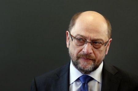 Σουλτς εναντίον Λεπέν για τις «αντιγερμανικές δηλώσεις»