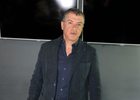 Στ. Θεοδωράκης: «Να προστατέψουμε τον πλανήτη από τον Τραμπ»