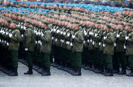 Την 72η επέτειο της νίκης επί του φασισμού γιορτάζουν οι Ρώσοι