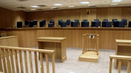 Οχι δικηγόρων στις αυξήσεις ασφαλιστικών εισφορών ελευθέρων επαγγελματιών