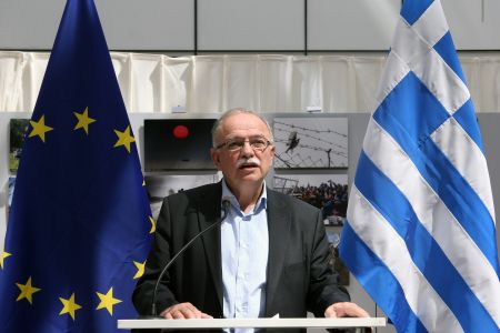 Παπαδημούλης: όφελος στις οικονομίες Ελλάδας – πΓΔΜ από τη συμφωνία των Πρεσπών