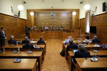 Νέα έγγραφα θα ζητήσει η Προανακριτική Επιτροπή για τον Παπαντωνίου