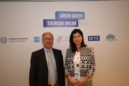 Grow Greek Tourism Online: Πάνω από 200 επιχειρήσεις στη Σαντορίνη
