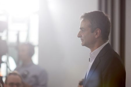 Κ. Μητσοτάκης: Το πρόγραμμα δεν βγαίνει και η  Ελλάδα δεν χρειάζεται πολιτικούς χαμαιλέοντες