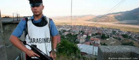 Συλλήψεις μαφιόζων στην Καλαβρία για εκμετάλλευση κέντρου προσφύγων