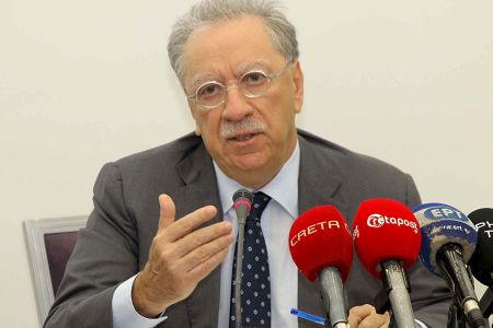 Κατά της προληπτικής πιστωτικής γραμμής στήριξης ο Μιχάλης Σάλλας