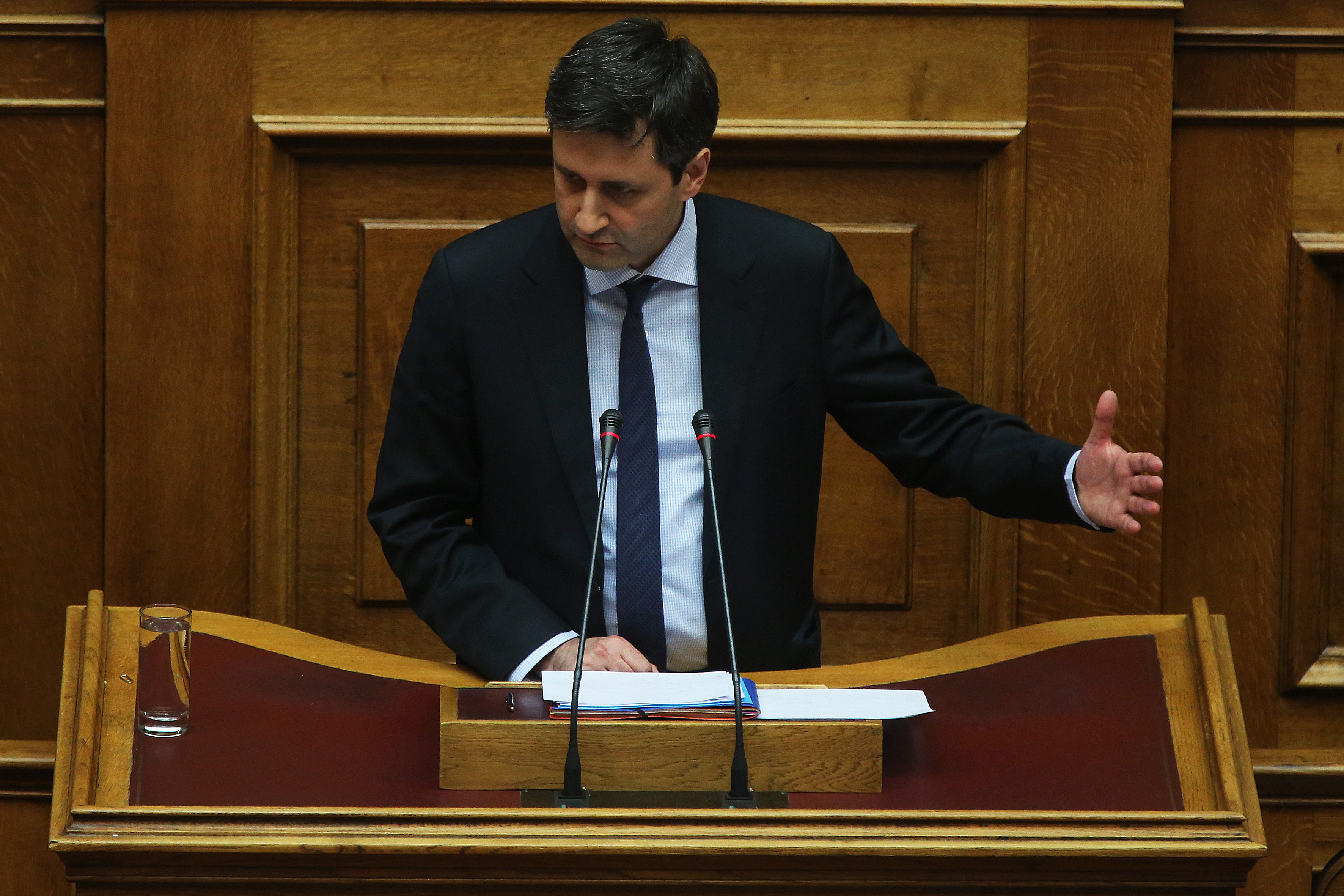 Γιώργος Χουλιαράκης: Ο μοναδικός οδικός χάρτης για έξοδο από την ύφεση