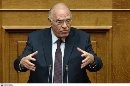 Λεβέντης: Συμβούλιο πολιτικών αρχηγών και παραίτηση Τσίπρα